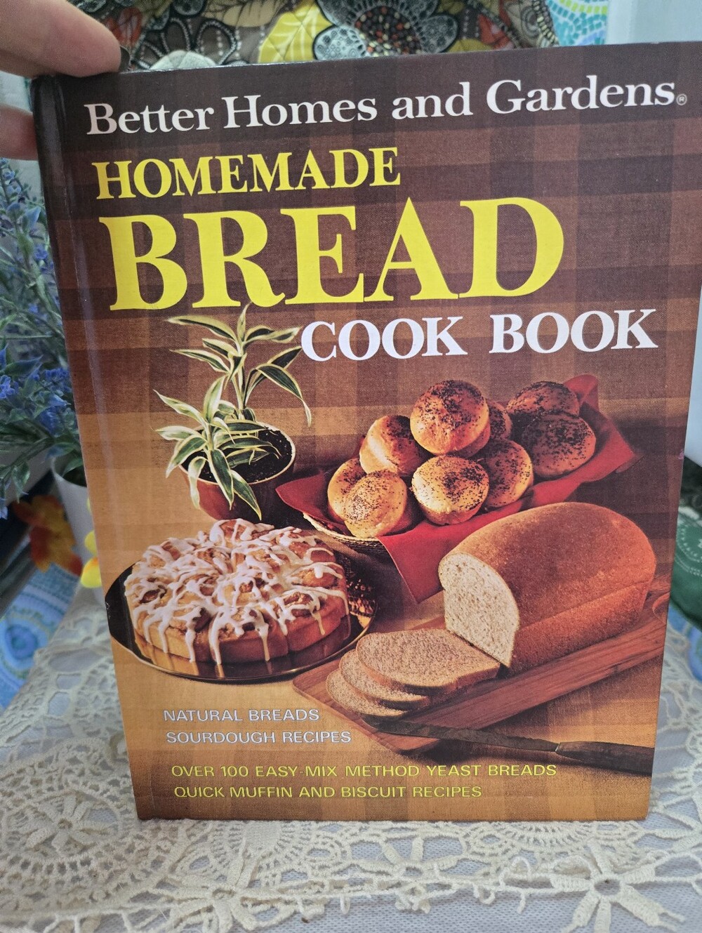 4/$15 Vintage Better Homes Gardens Homemade Bread Cookbook 1973 Sourdough Yeast